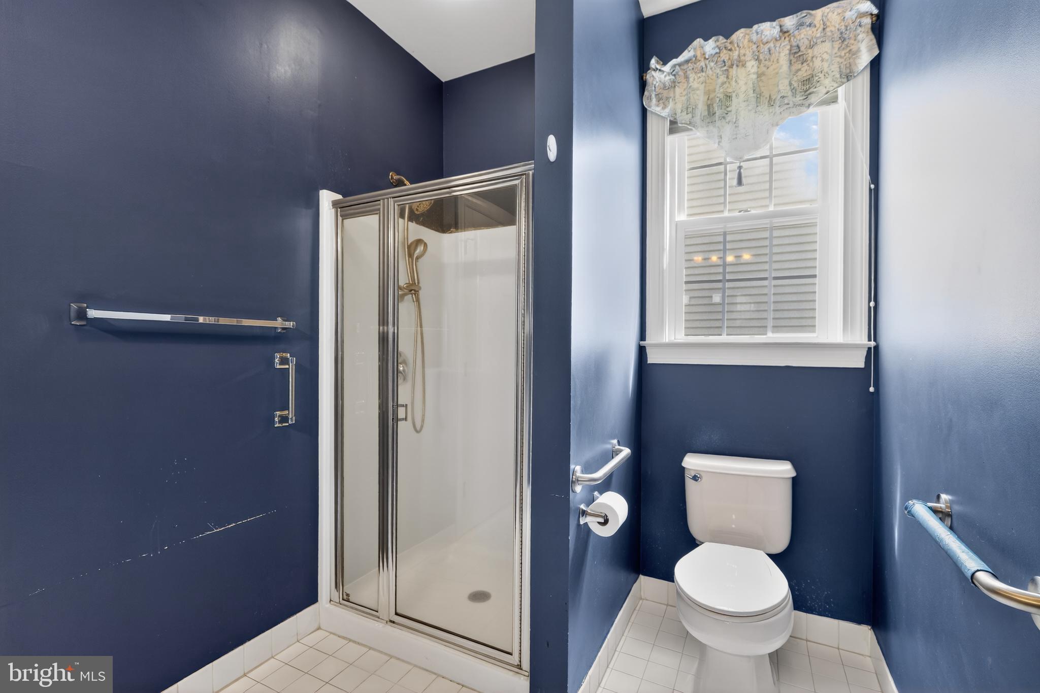 KNOB HILL FARMS - Residential
