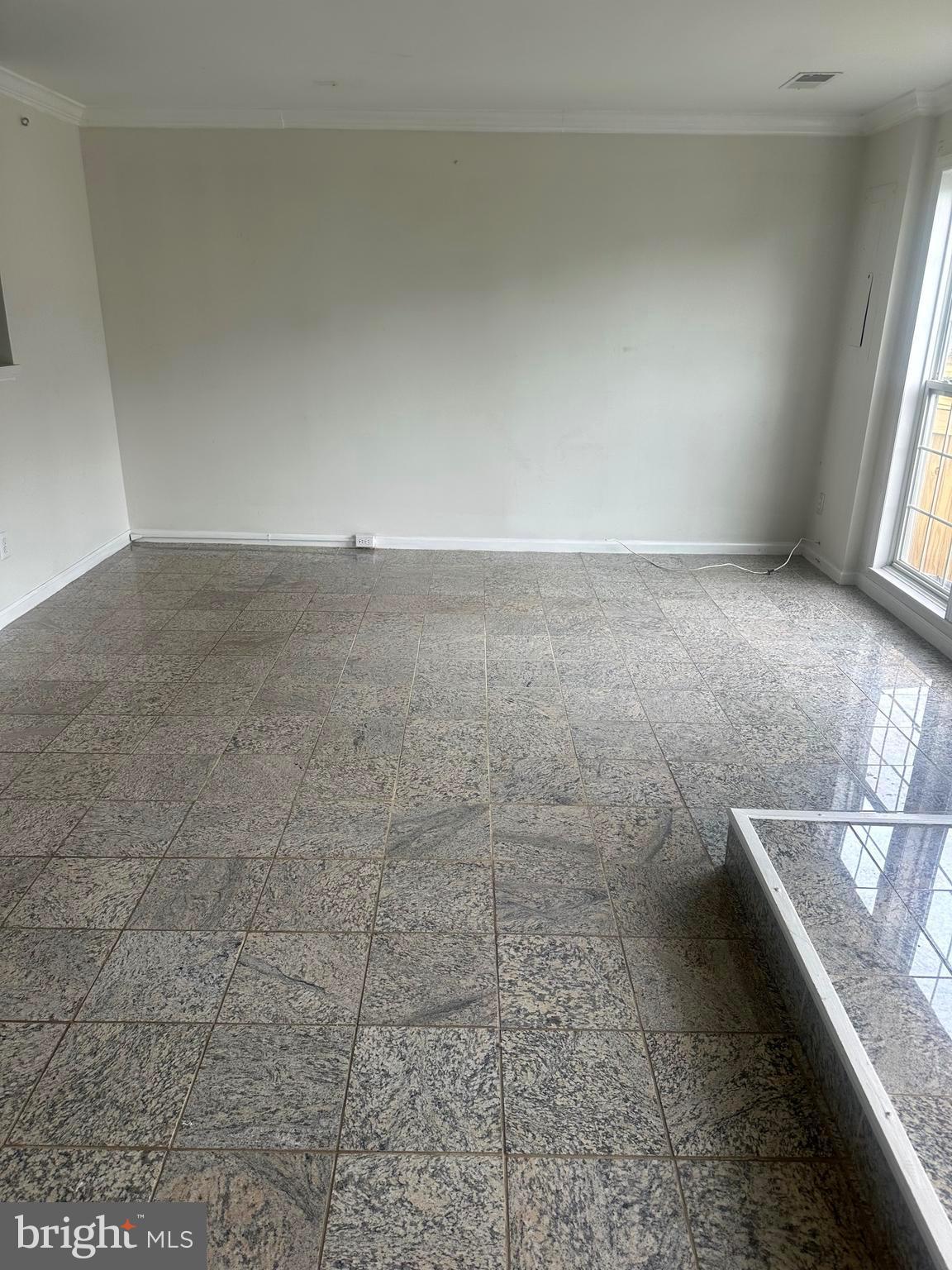WELLINGTON CONDOMINIUM - Residential