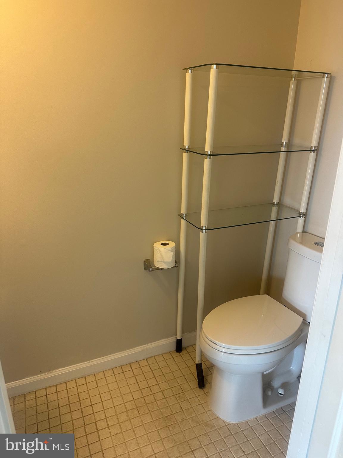 WELLINGTON CONDOMINIUM - Residential