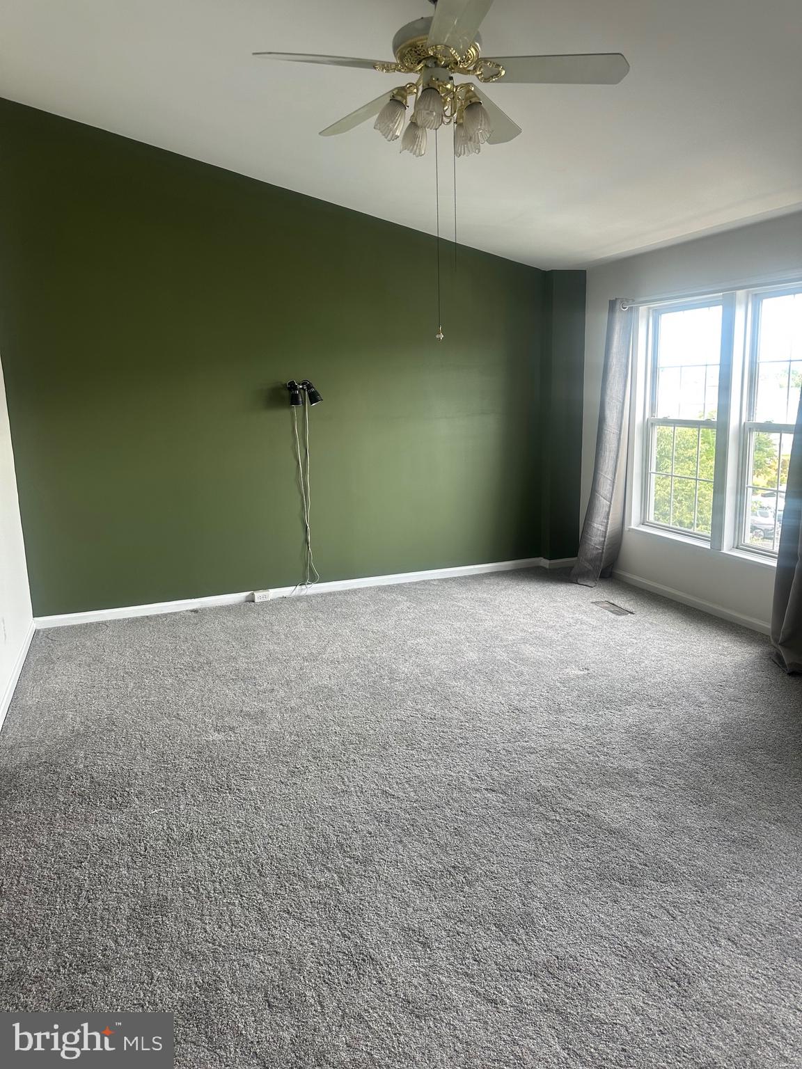 WELLINGTON CONDOMINIUM - Residential