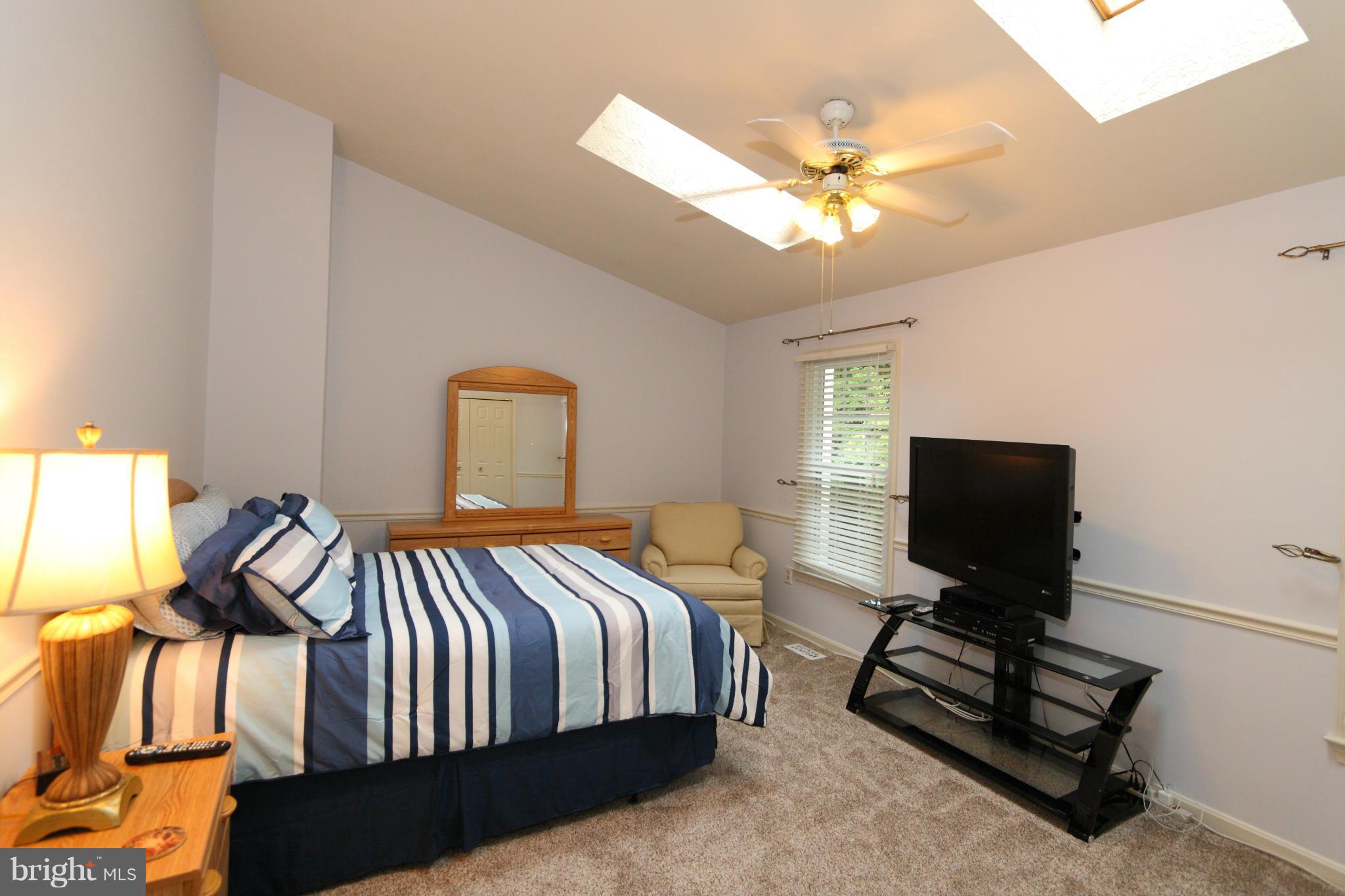 MONTCLAIR - Residential