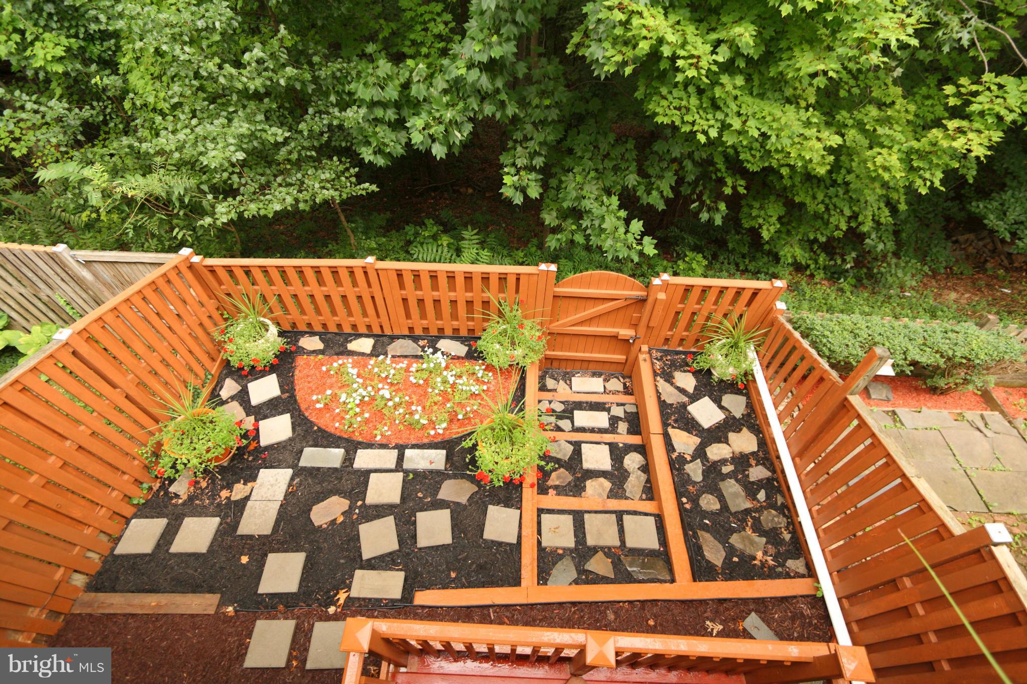 MONTCLAIR - Residential