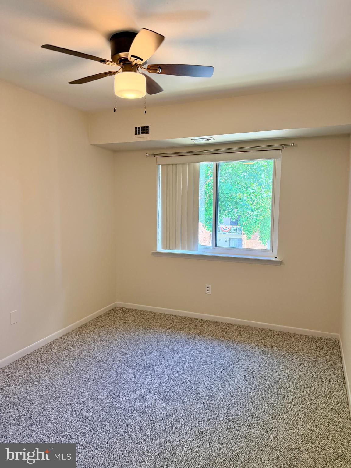 DELAIRE LANDING - Residential