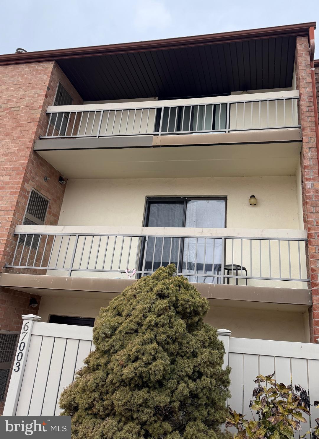 DELAIRE LANDING - Residential