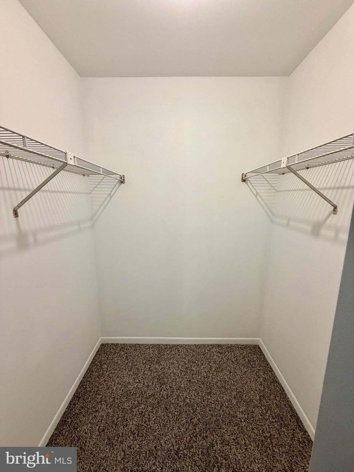DELAIRE LANDING - Residential