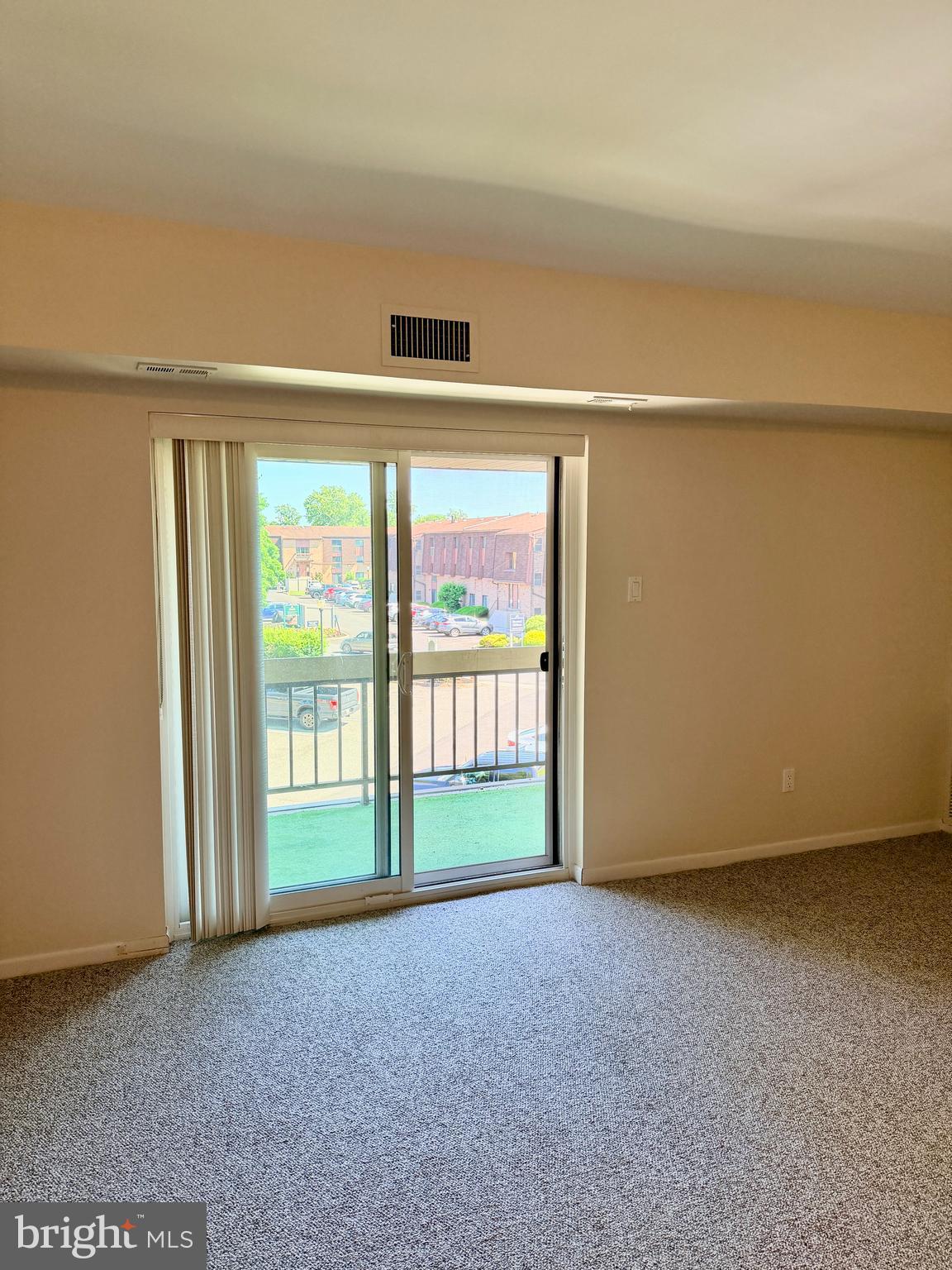 DELAIRE LANDING - Residential
