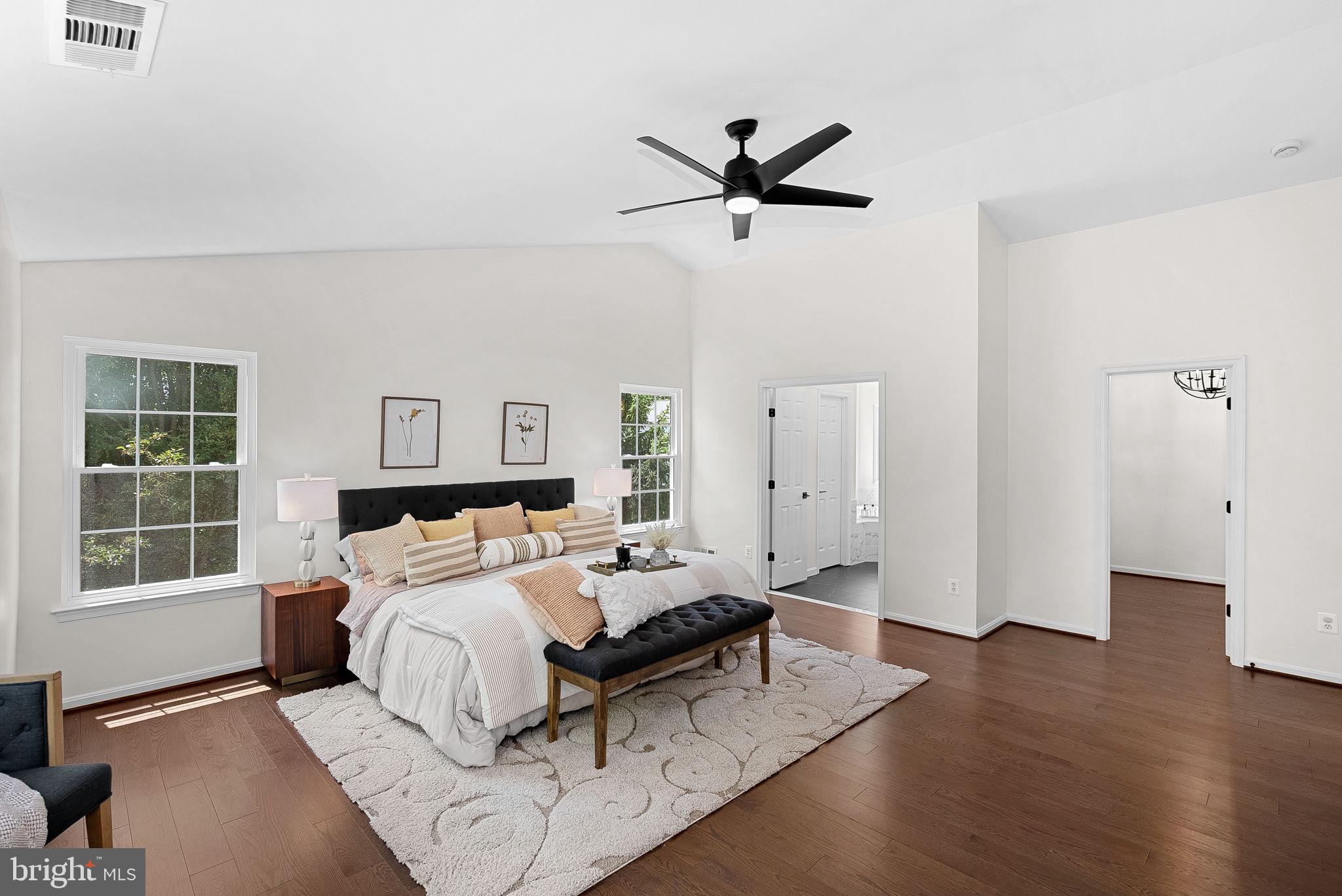 BROADLANDS - Residential