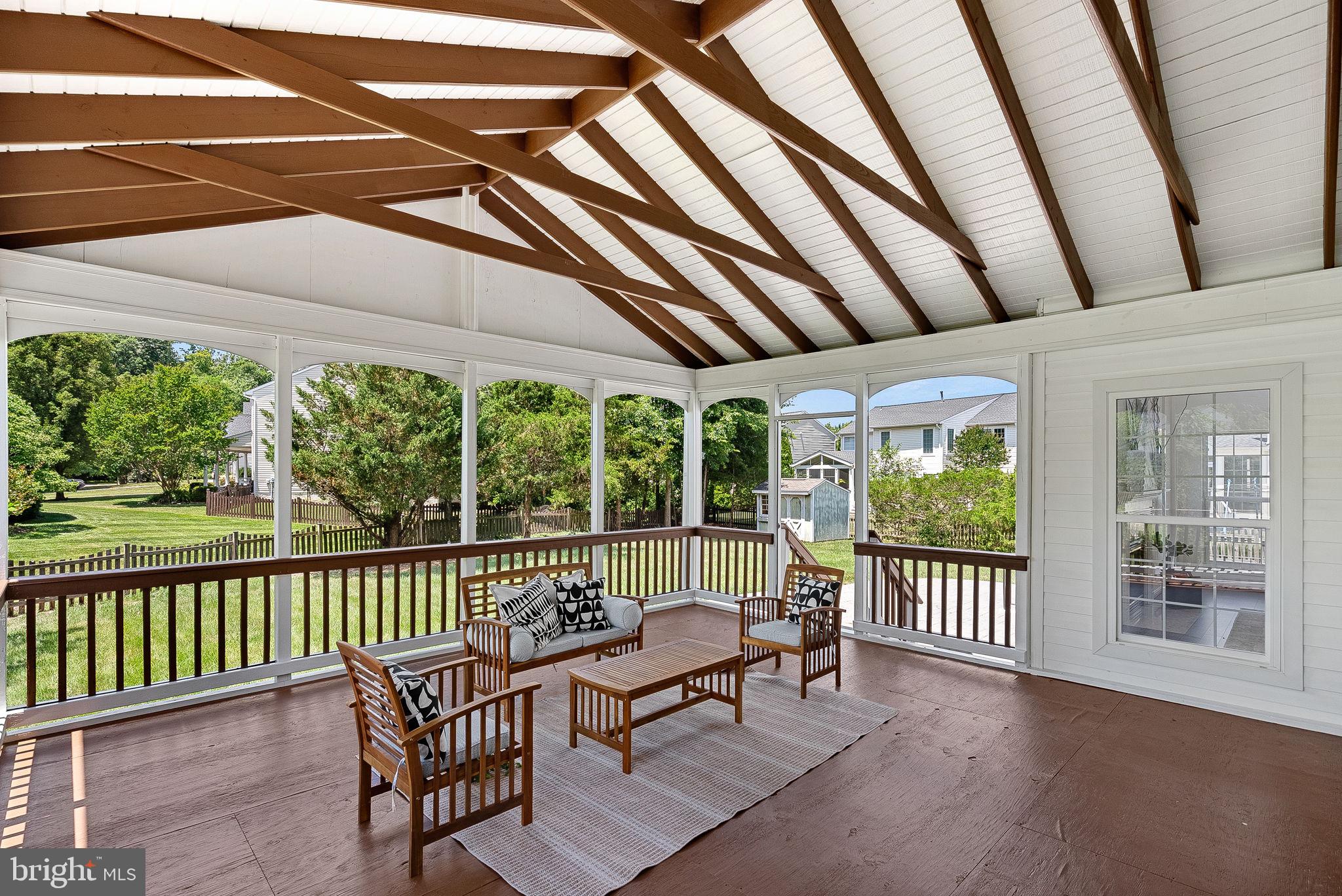 BROADLANDS - Residential