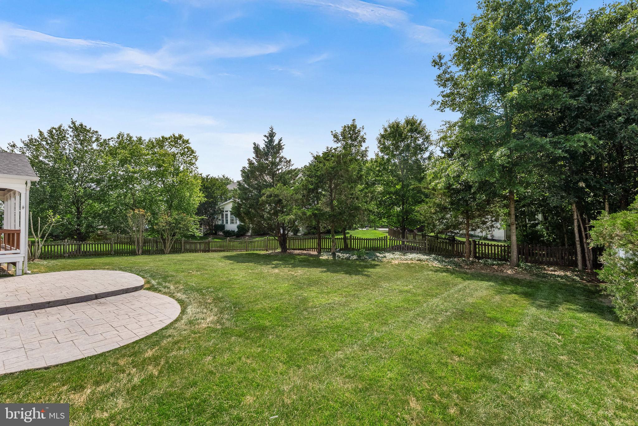 BROADLANDS - Residential