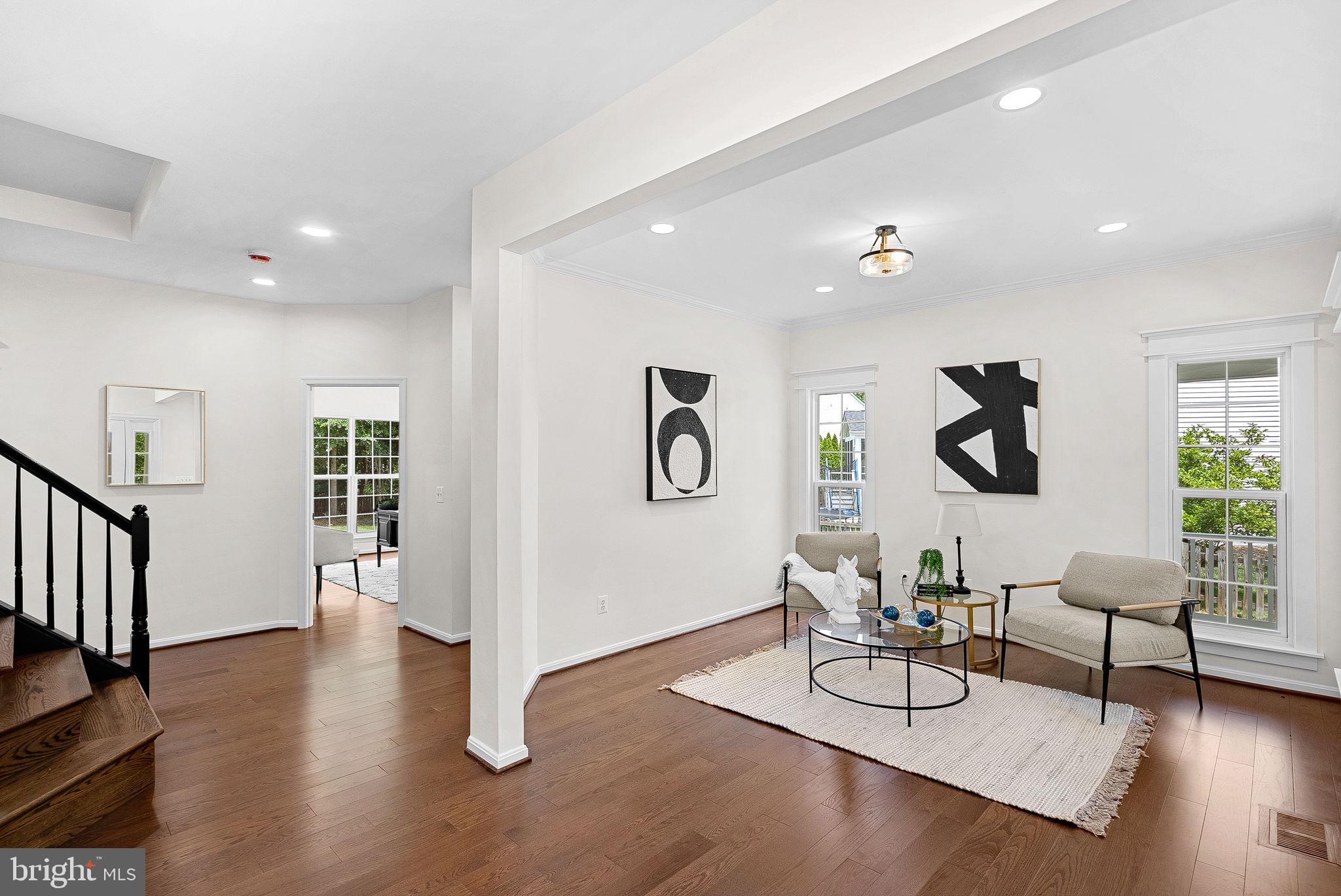 BROADLANDS - Residential
