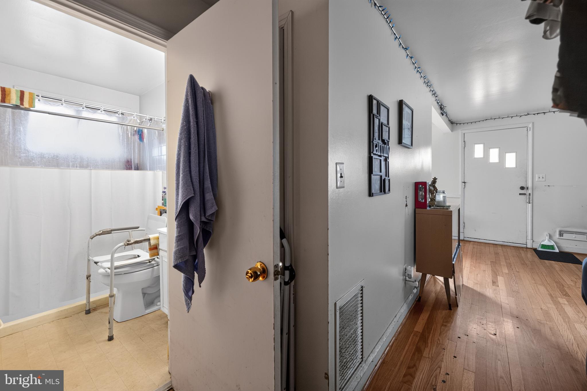 PARKVILLE - Residential