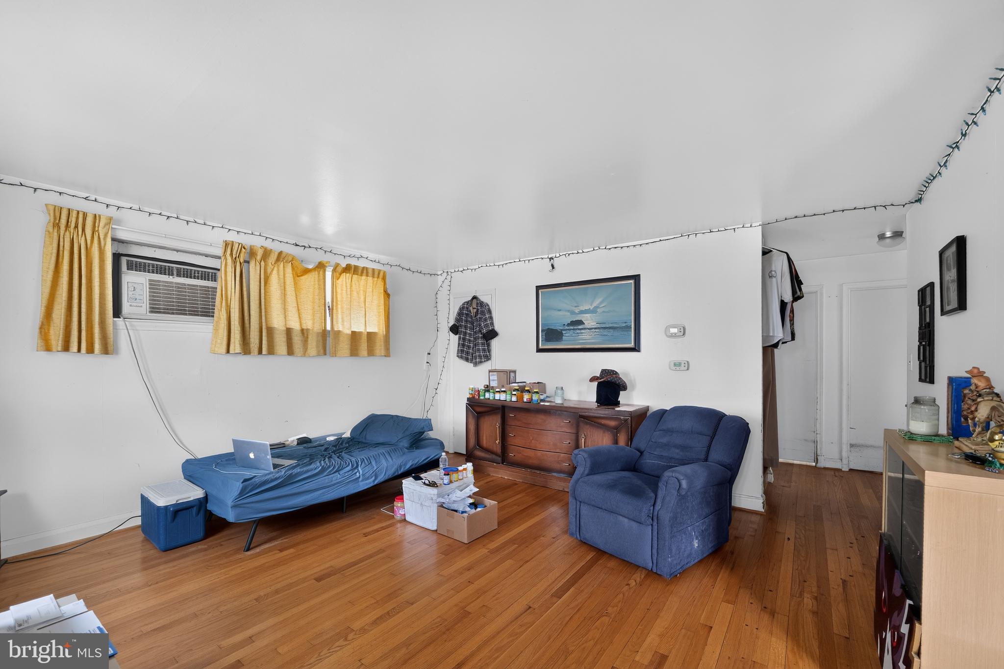 PARKVILLE - Residential