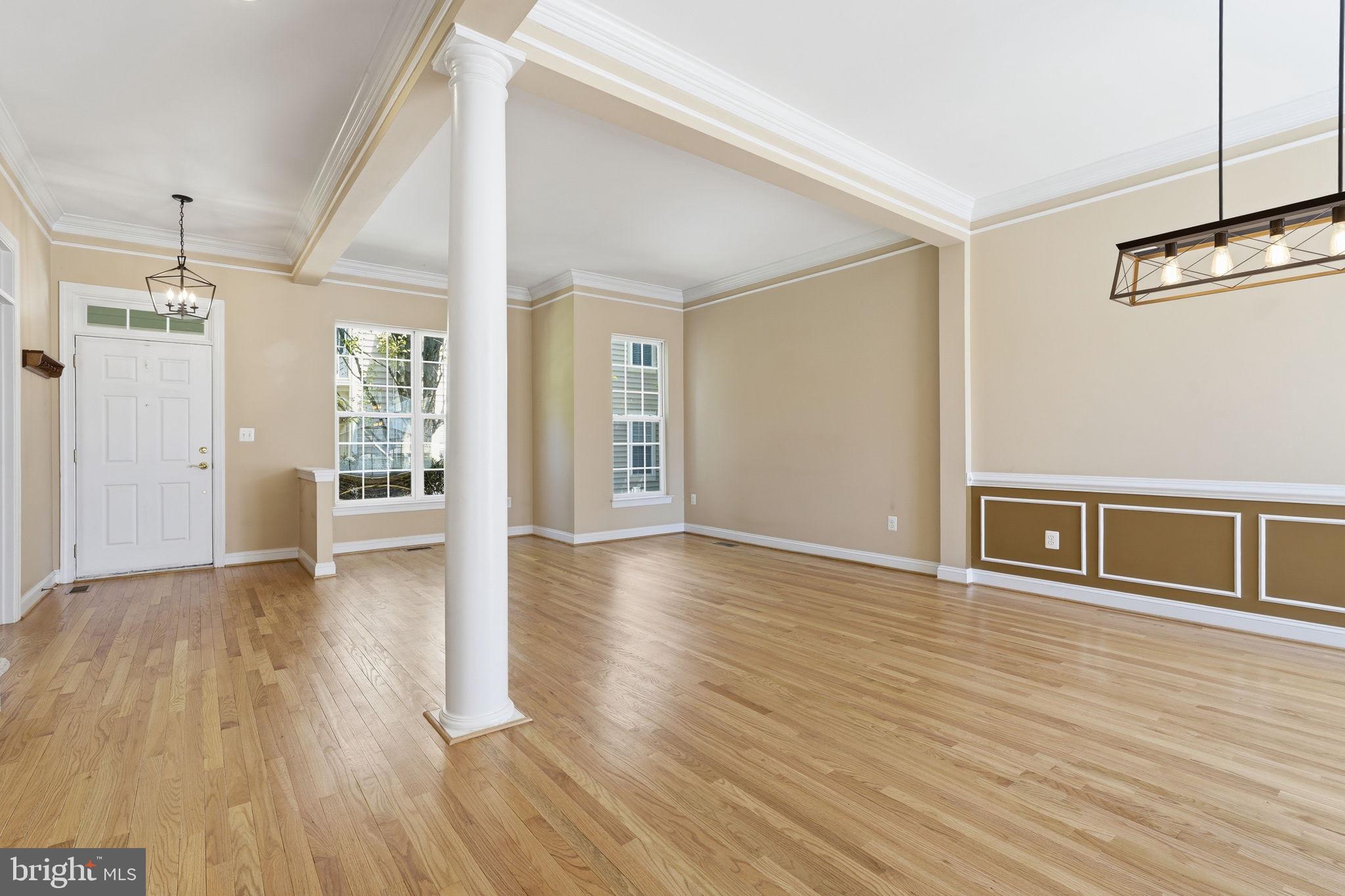 CORTLAND SQUARE - Residential