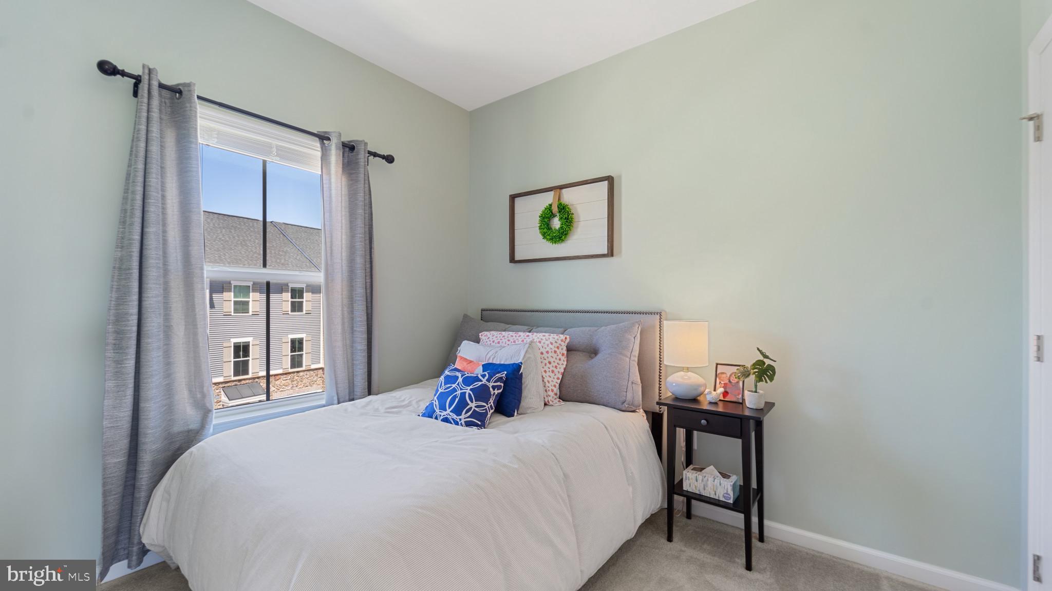 SHELTERED HARBOR - Residential