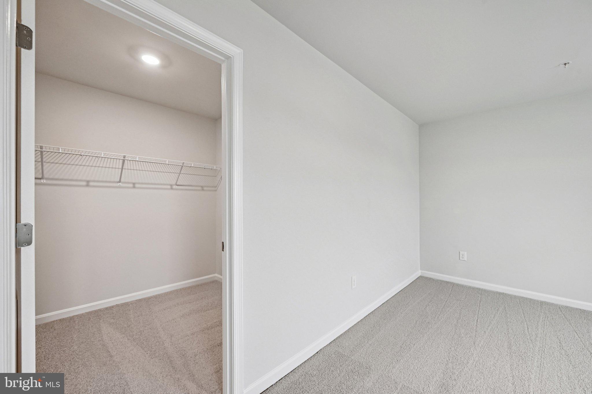 RIDGELY'S RESERVE - Residential