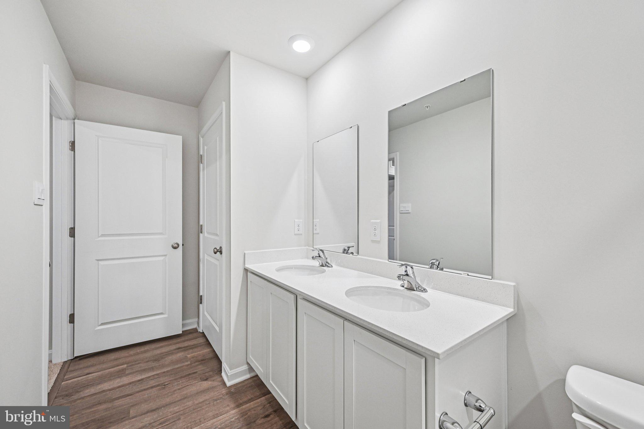 RIDGELY'S RESERVE - Residential