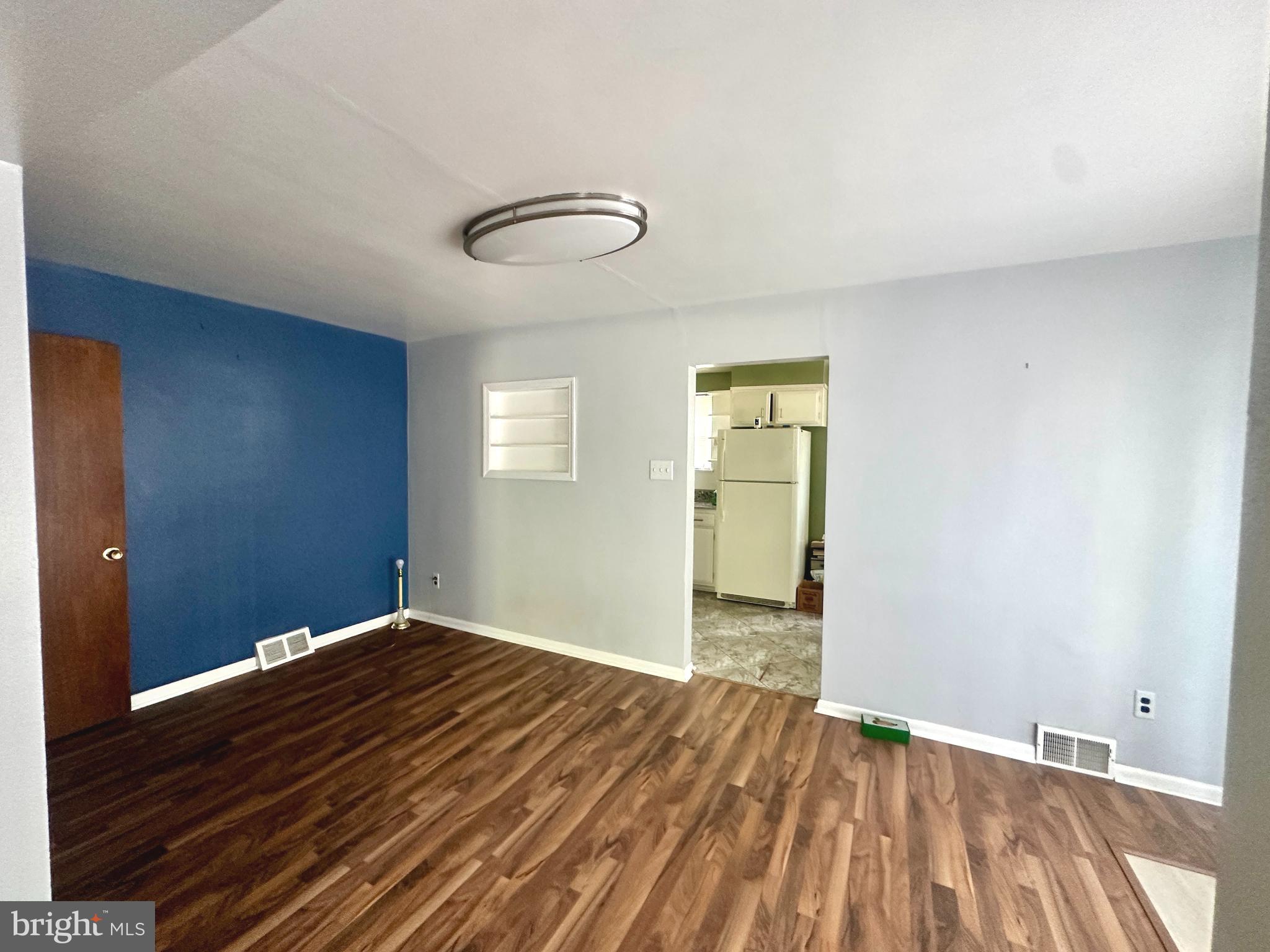 DELMAR VILLAGE - Residential