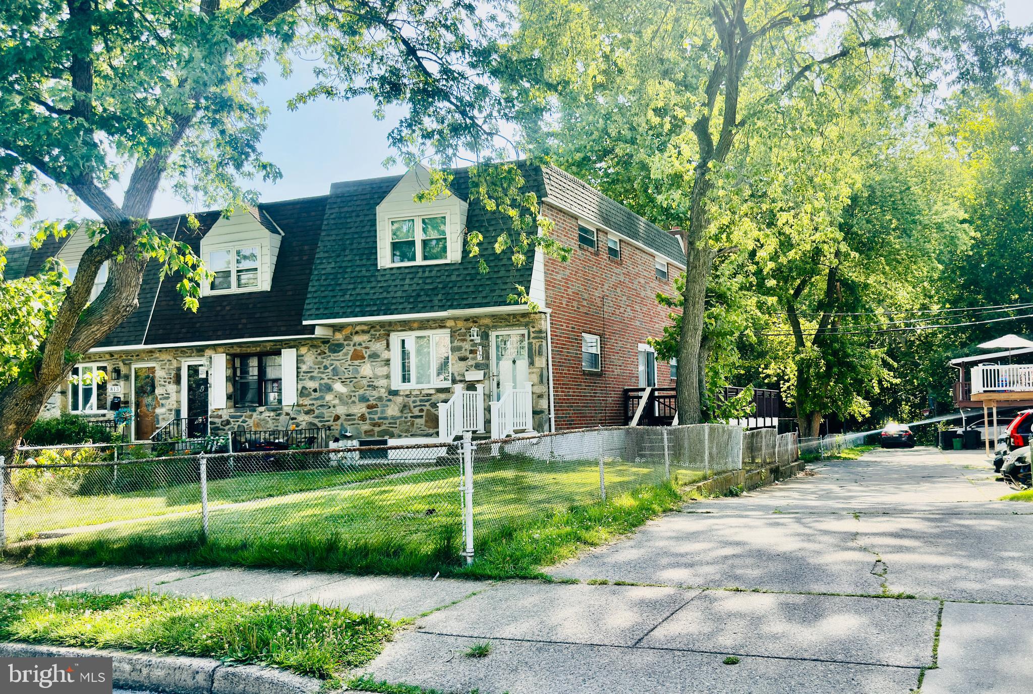 DELMAR VILLAGE - Residential