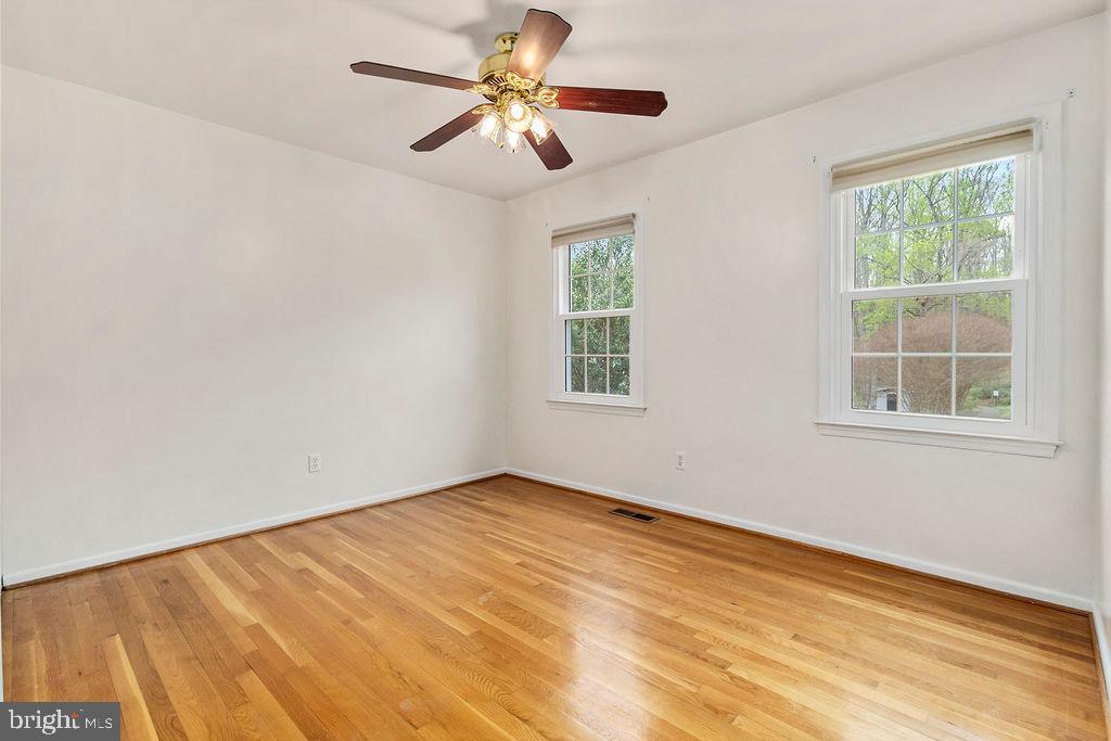 NEWINGTON STATION - Residential