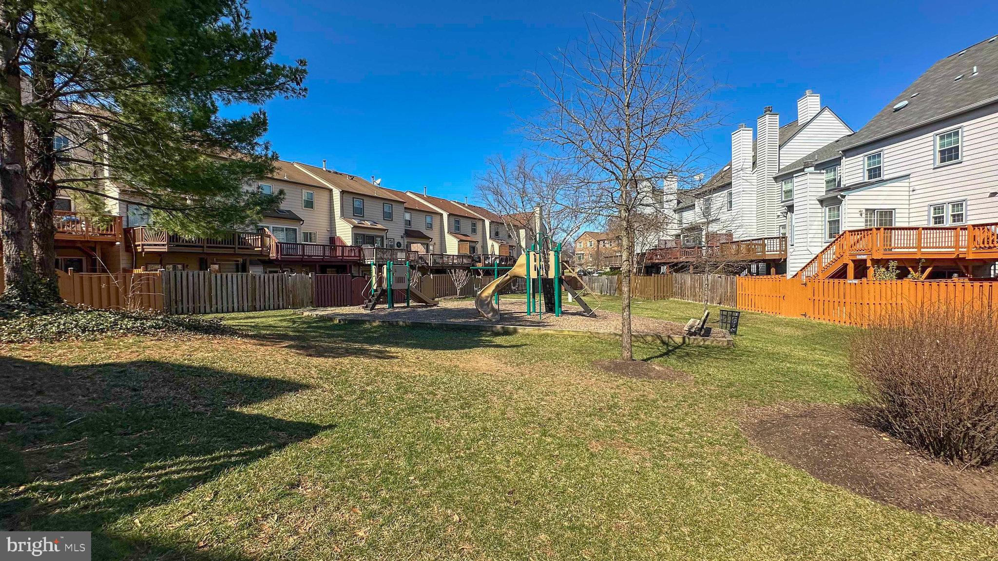 KINGSTOWNE - Residential