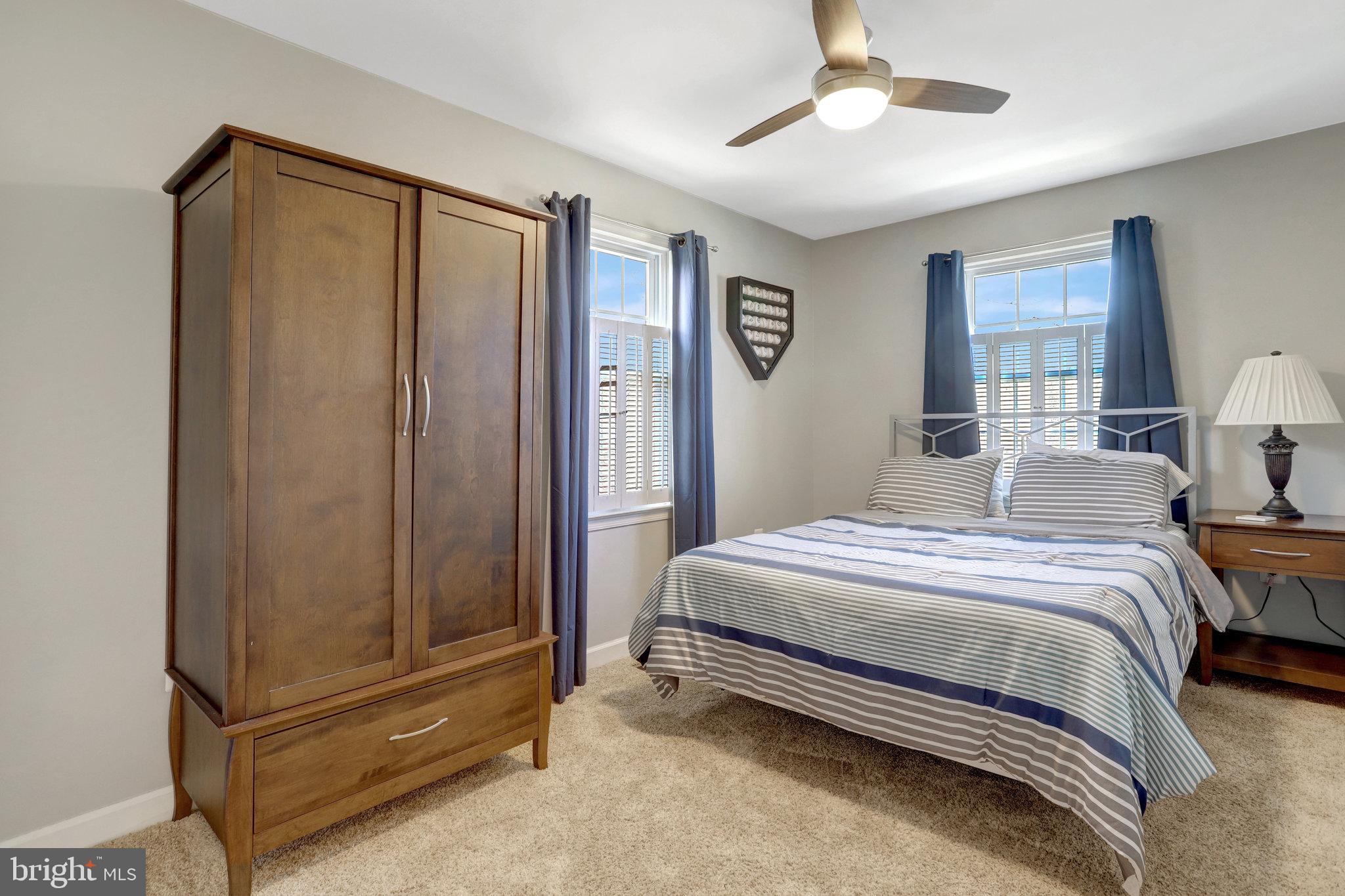KINGSTOWNE - Residential