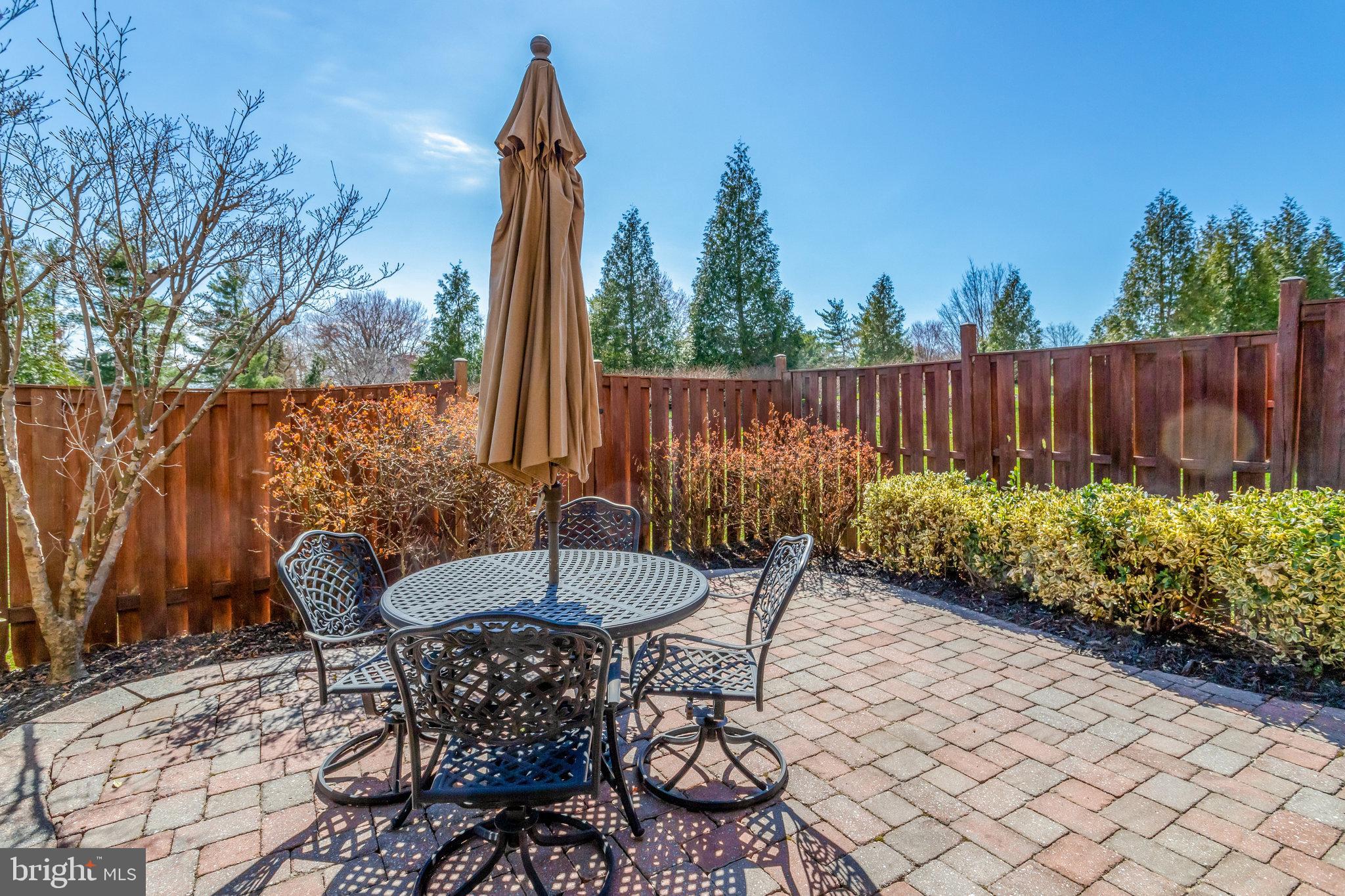 KINGSTOWNE - Residential
