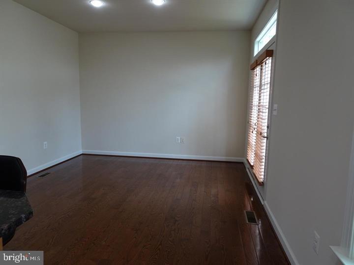 AVONLEA - Residential Lease
