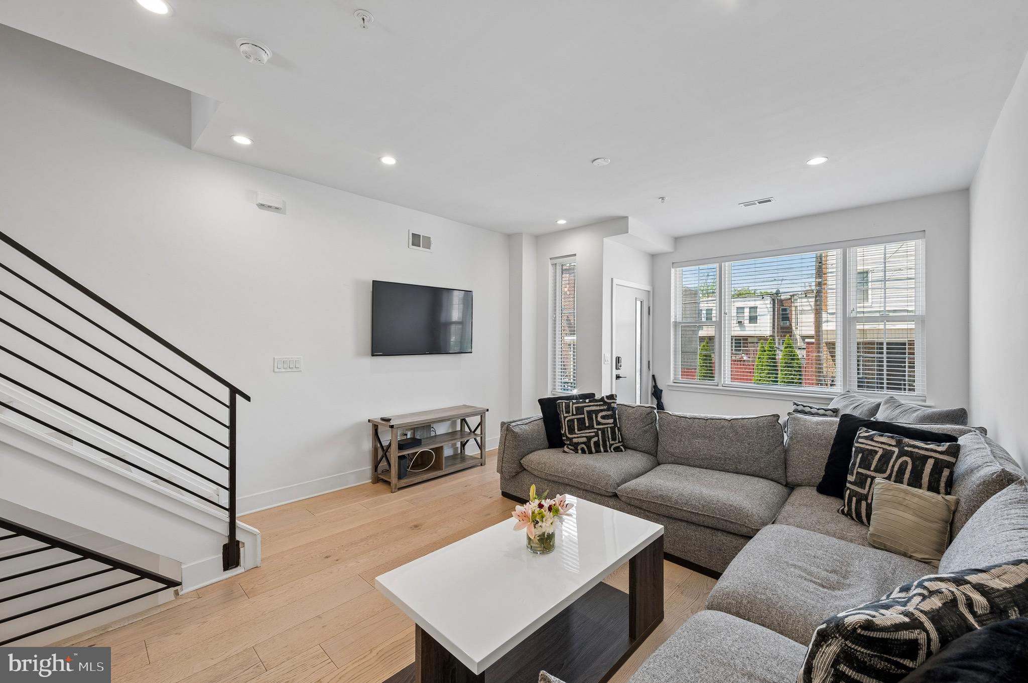 GRAYS FERRY - Residential