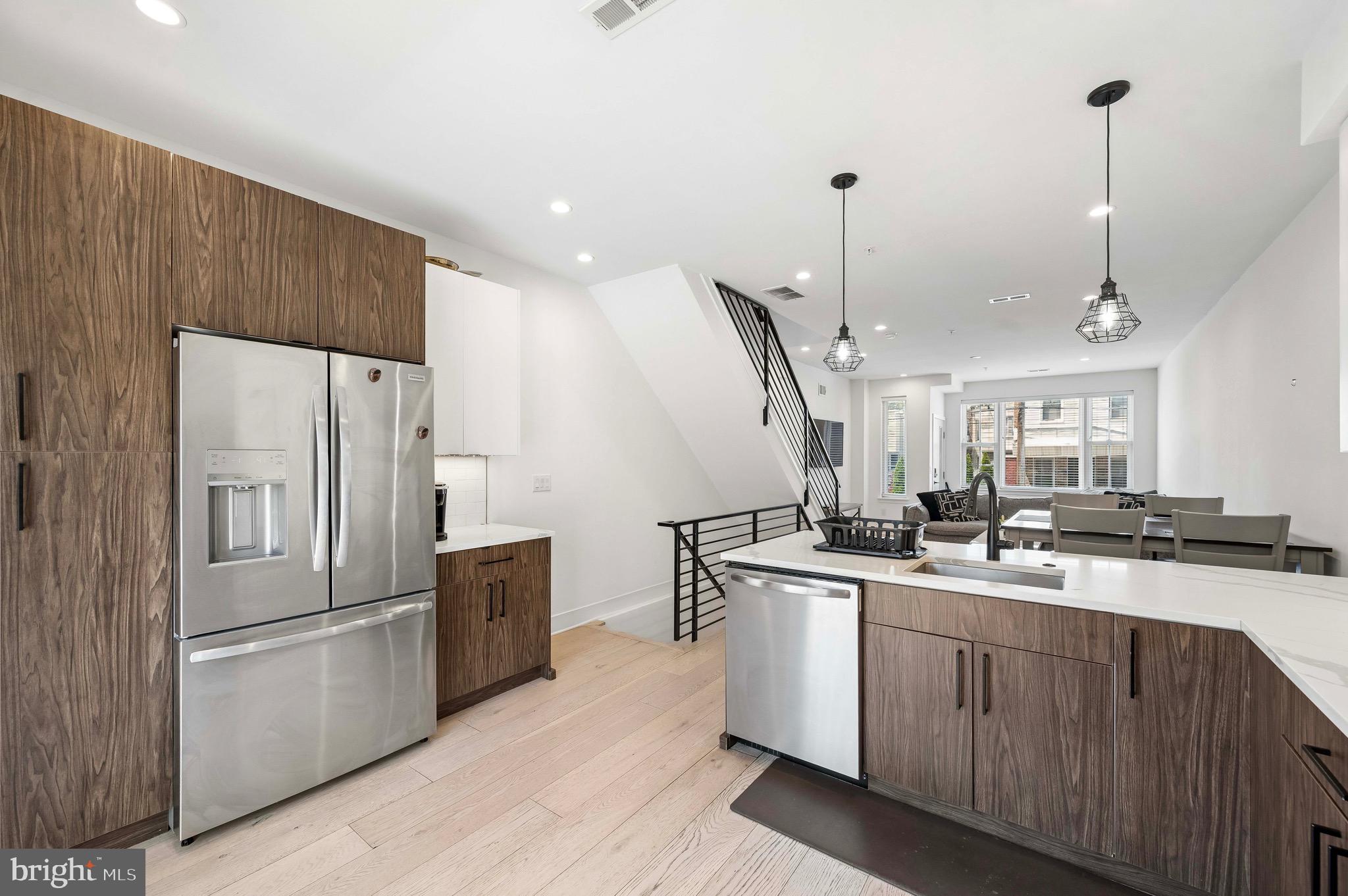 GRAYS FERRY - Residential