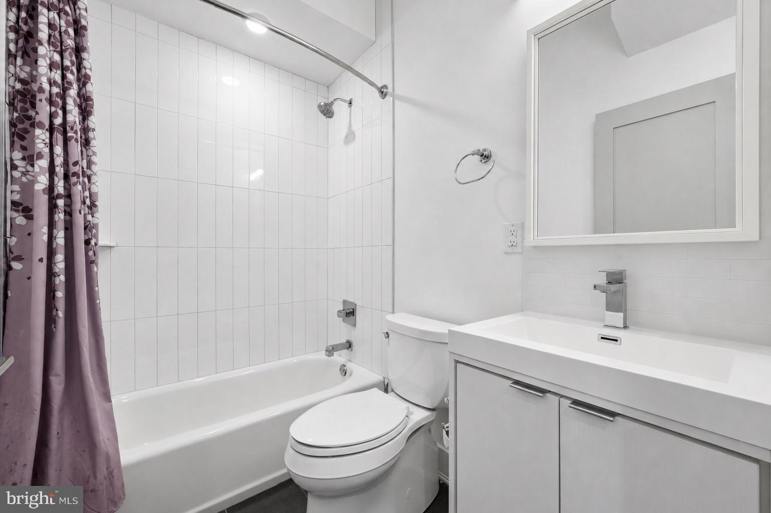 GRAYS FERRY - Residential
