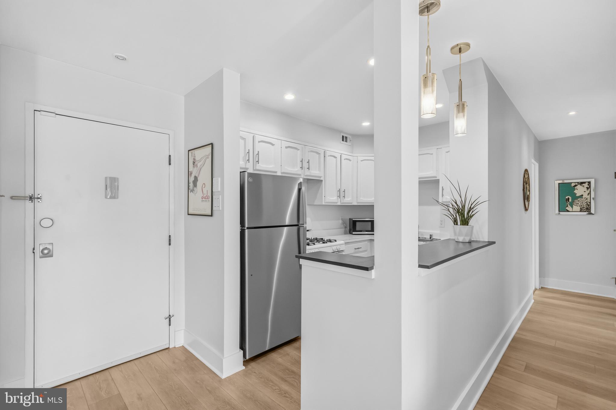 WEST SPRING - Residential
