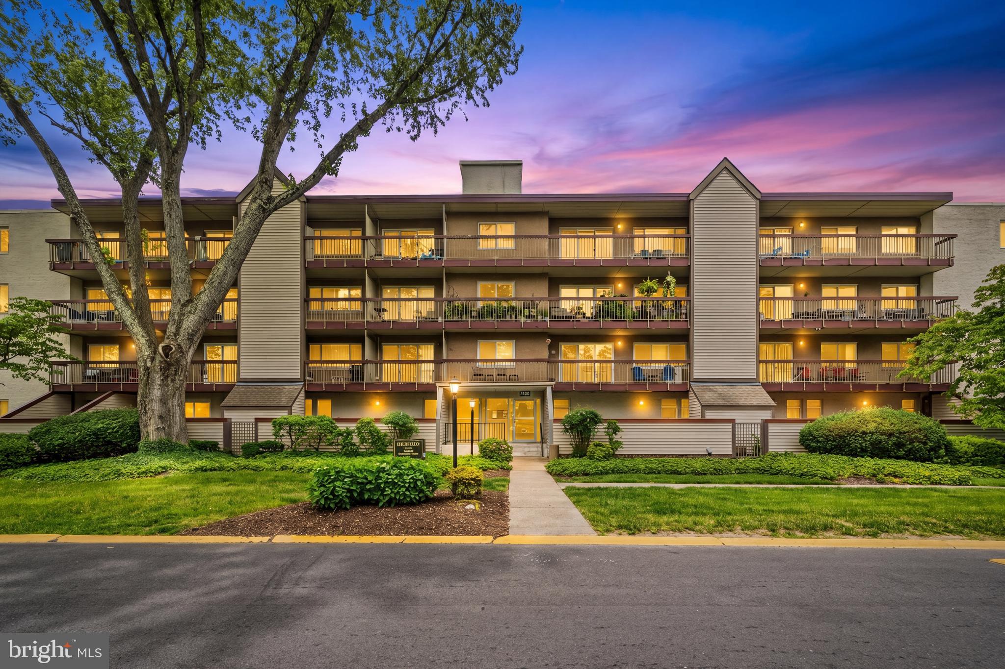 WEST SPRING - Residential