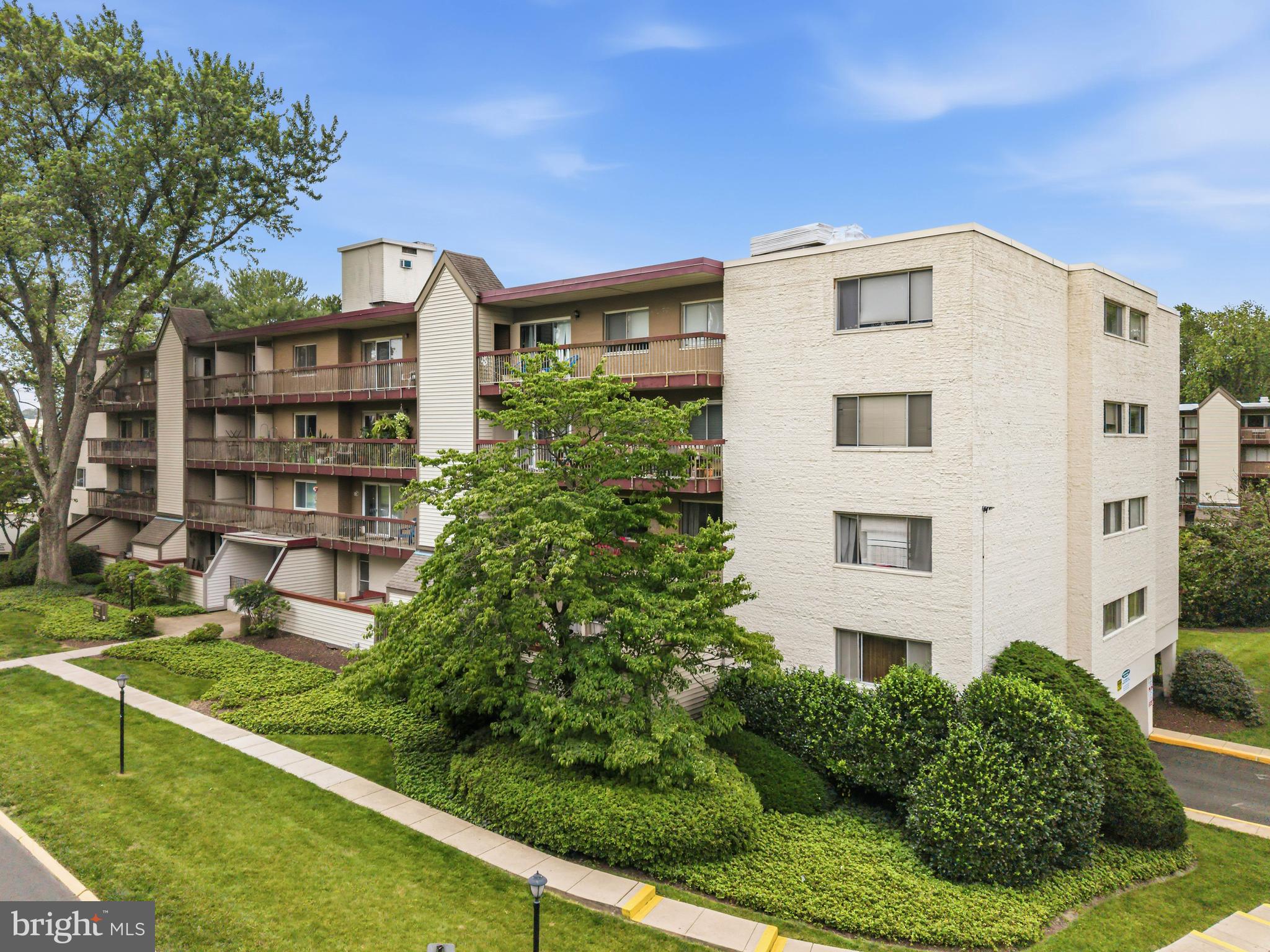 WEST SPRING - Residential