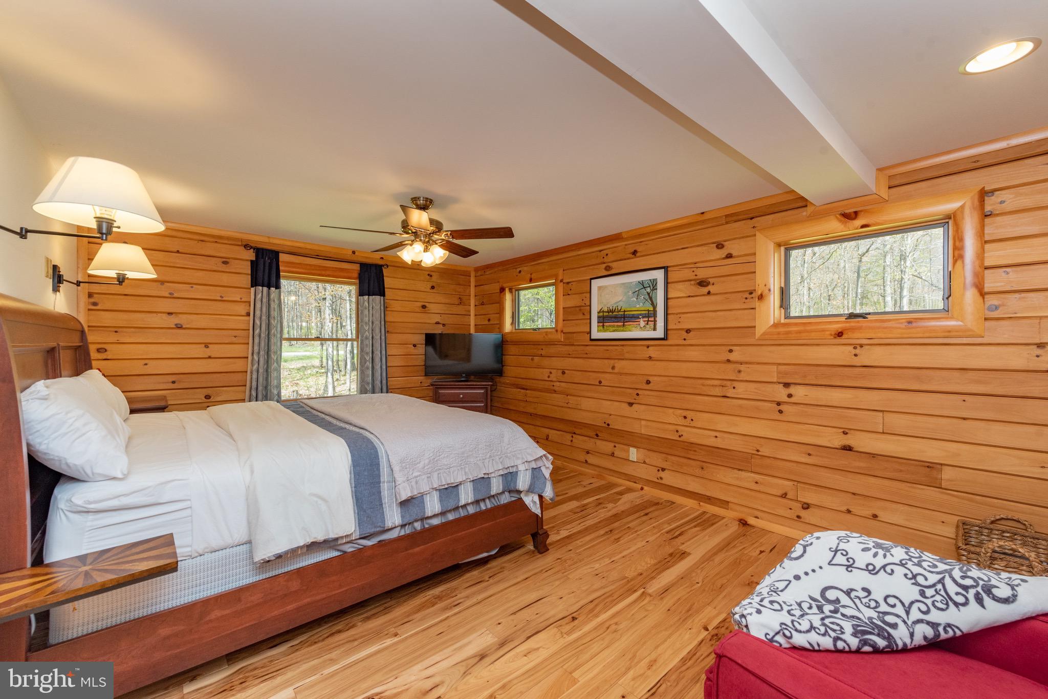 LODESTONE - Residential