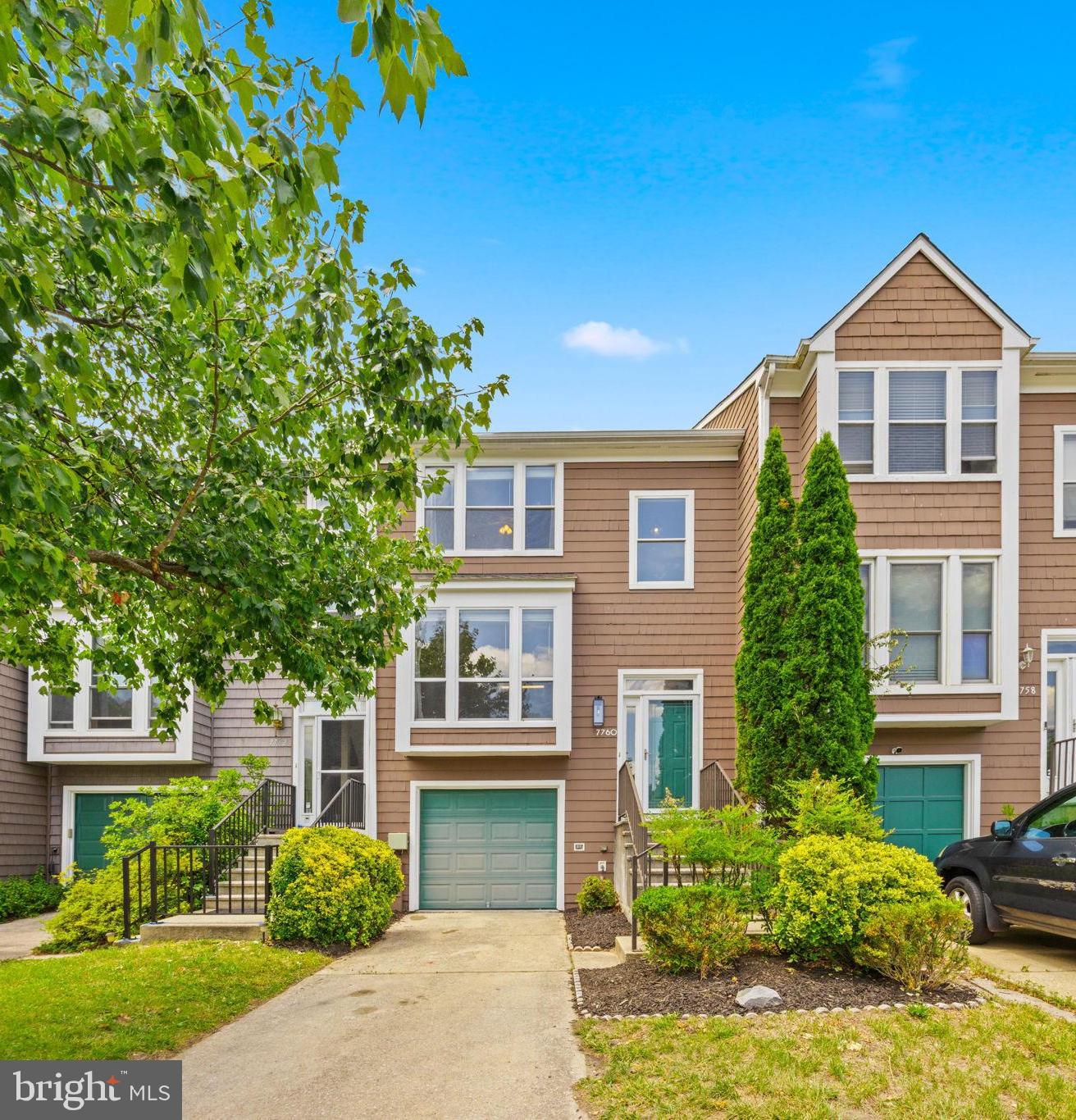 WOODLAND VILLAGE - Residential