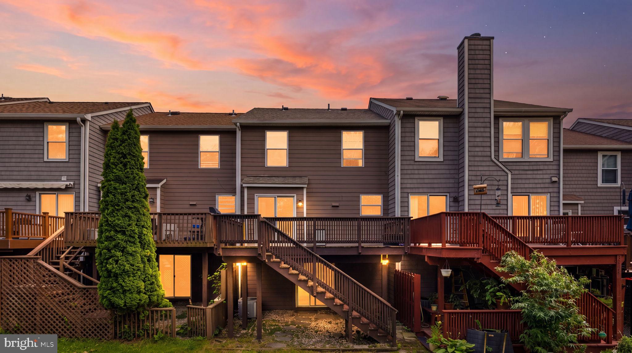 WOODLAND VILLAGE - Residential