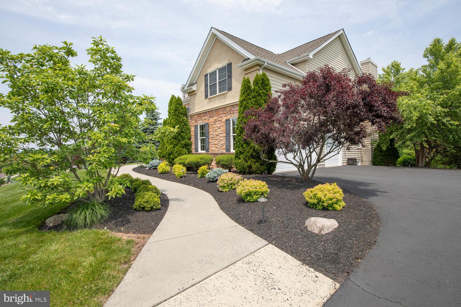 ASHLAND MEADOWS - Residential