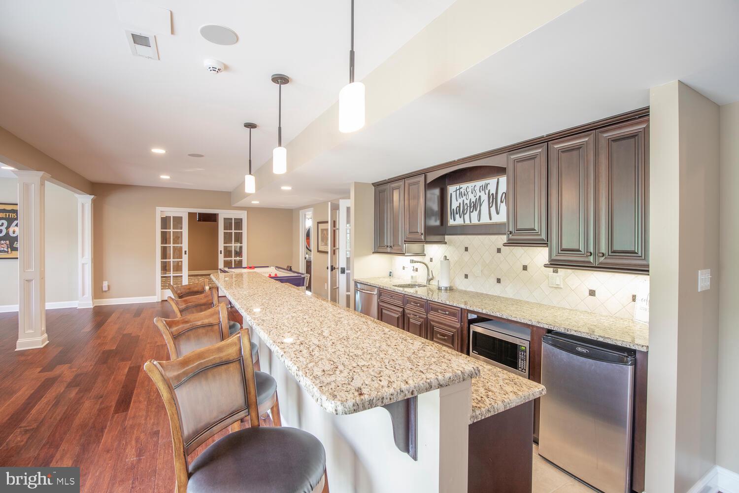 ASHLAND MEADOWS - Residential