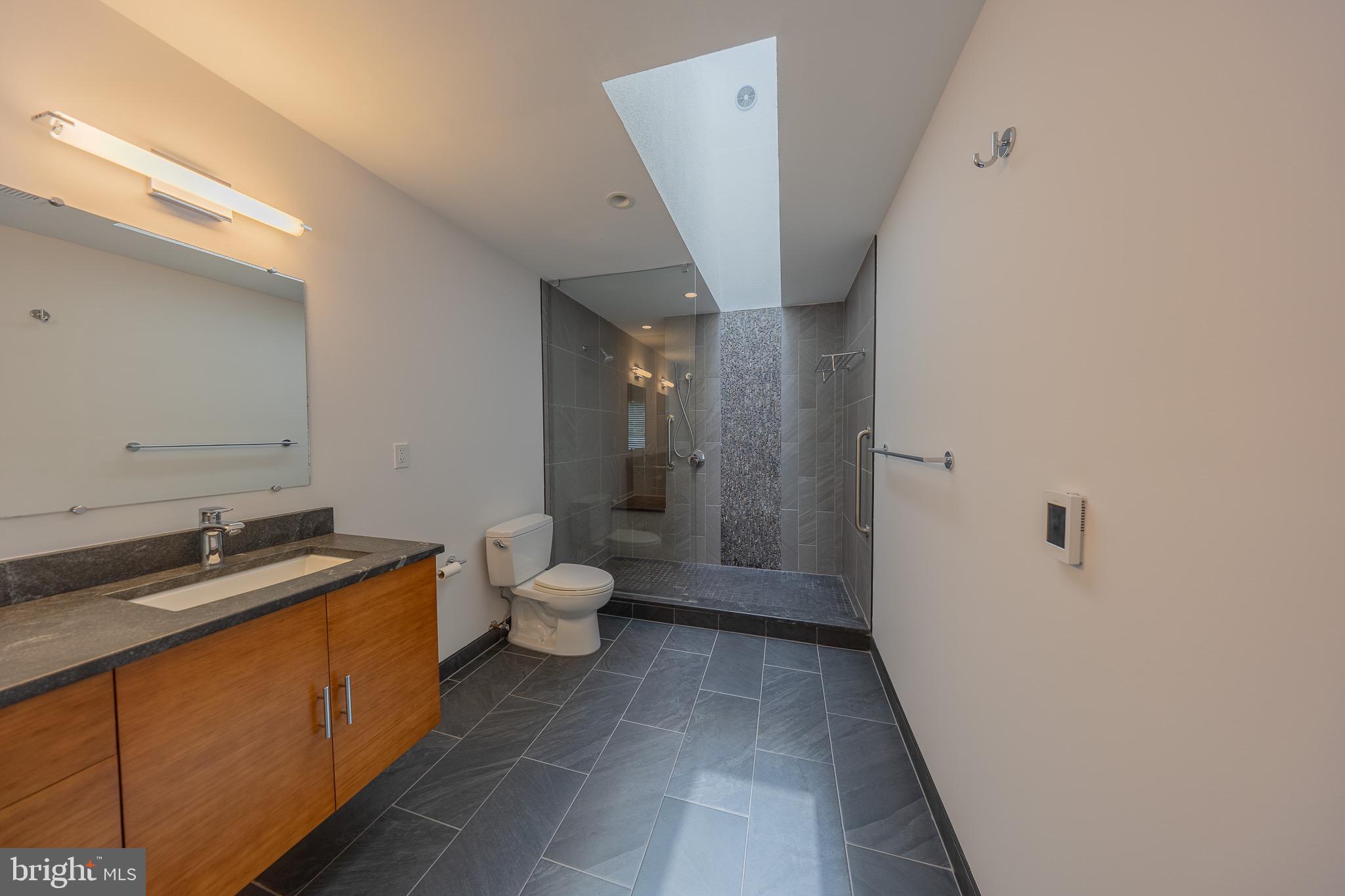 CEDAR COVE - Residential