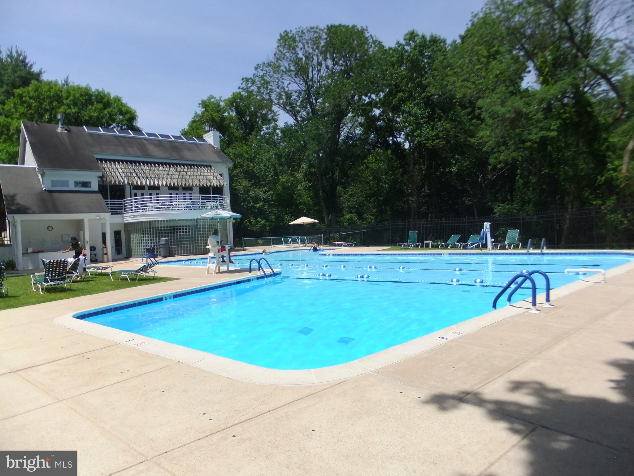 OAK HILL ESTATES - Residential Lease