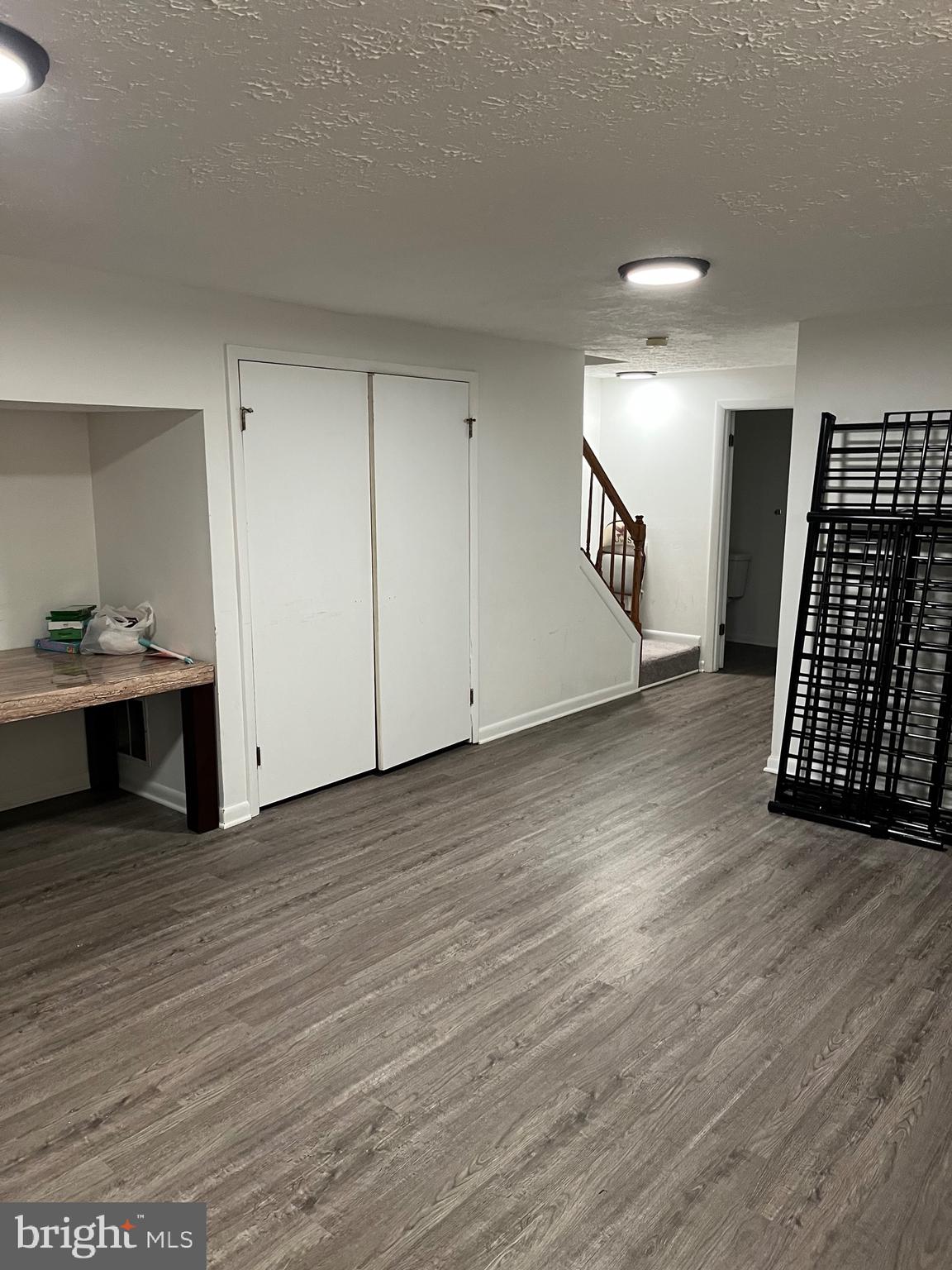 FORESTVILLE PARK - Residential