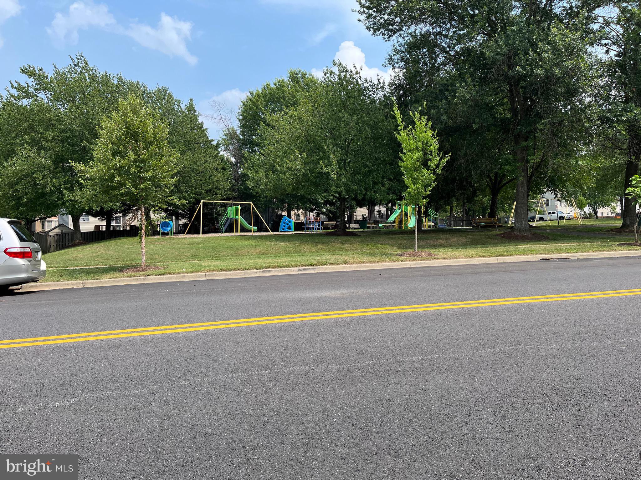 FORESTVILLE PARK - Residential