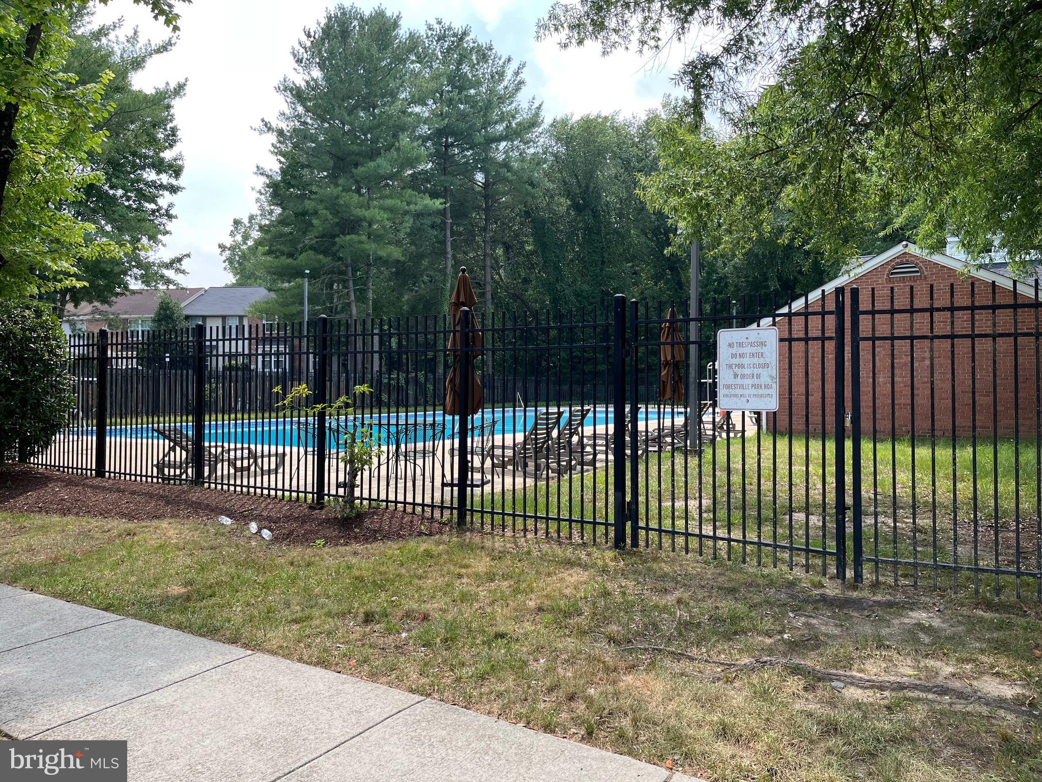 FORESTVILLE PARK - Residential