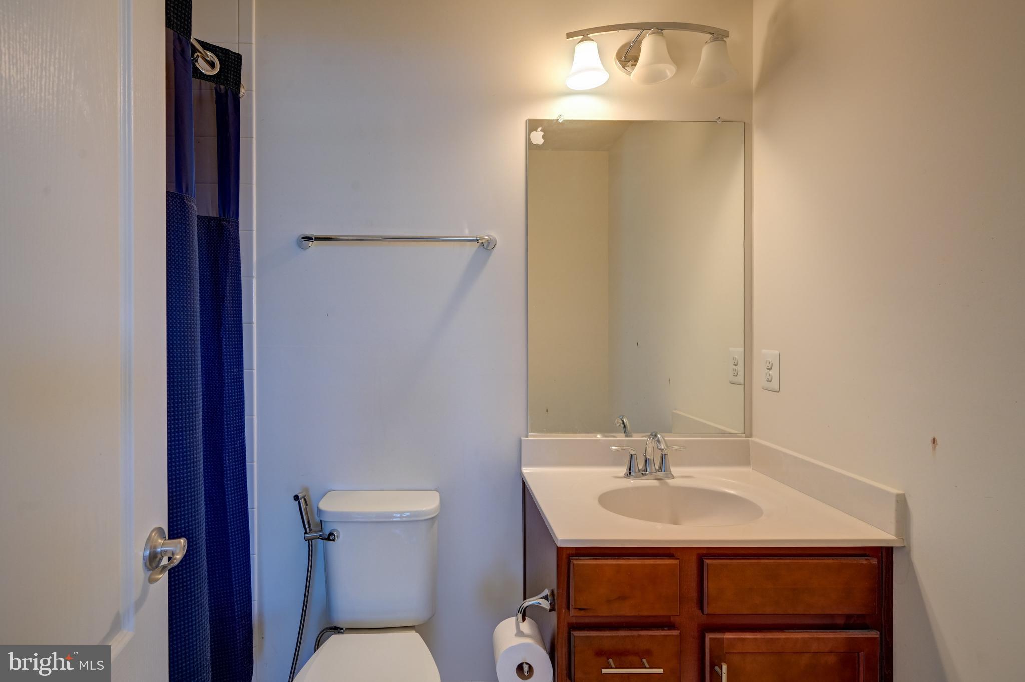 TOWNS AT QUARRY PLACE - Residential Lease