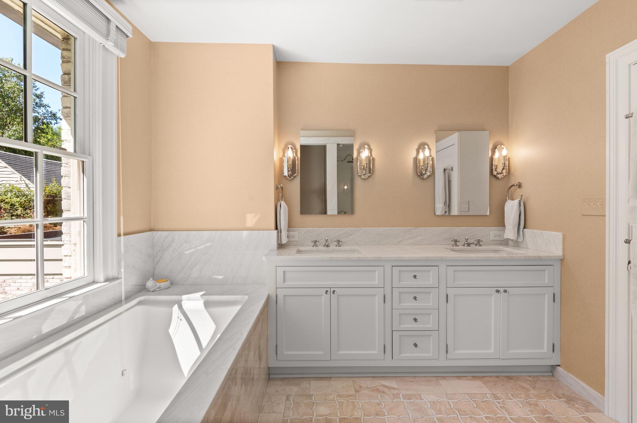 WESLEY HEIGHTS - Residential