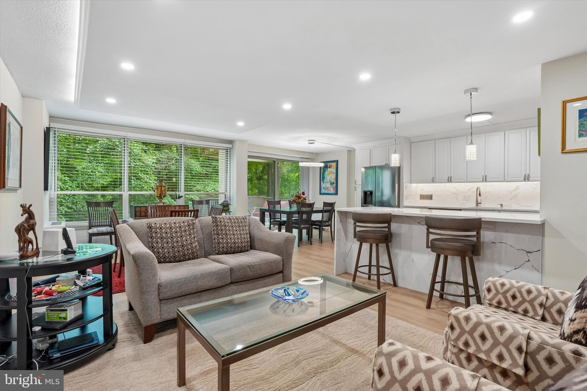 GREEN HILL - Residential