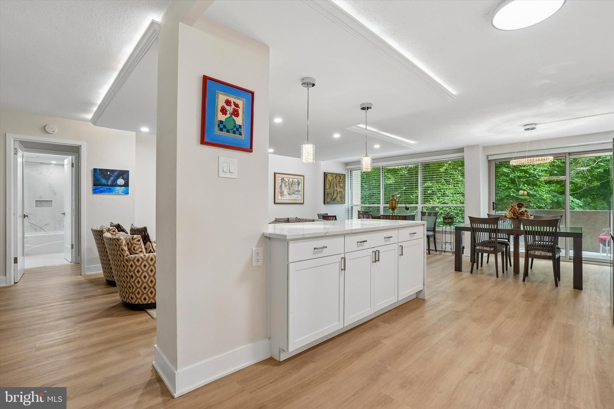 GREEN HILL - Residential