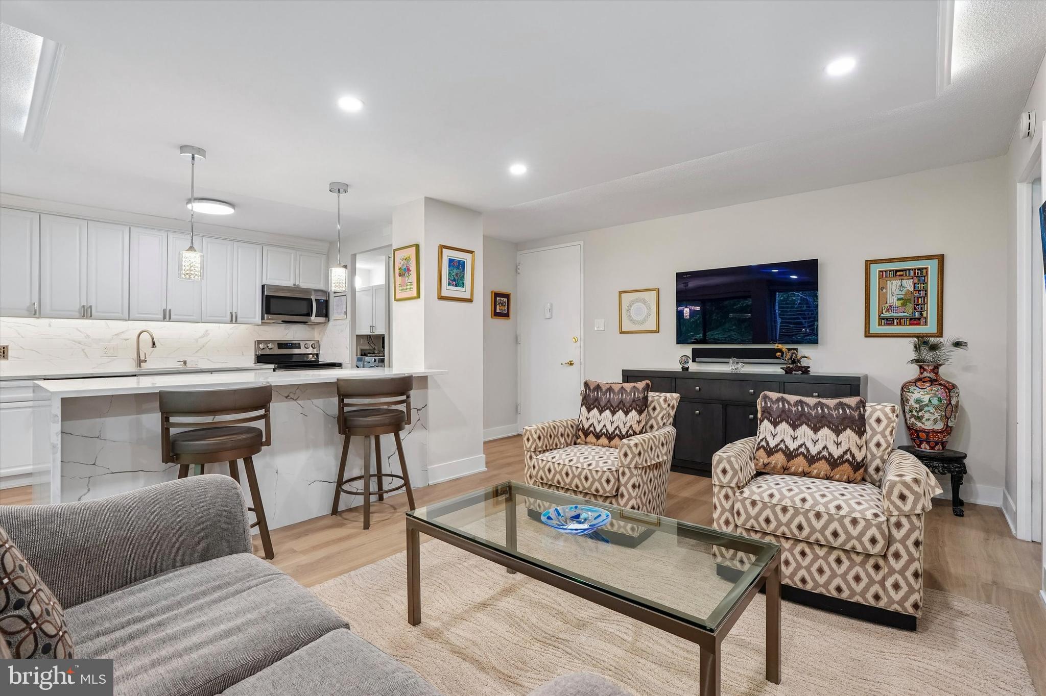 GREEN HILL - Residential