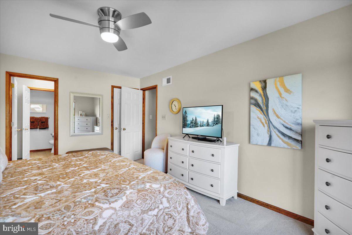 WHITFORD HILL - Residential