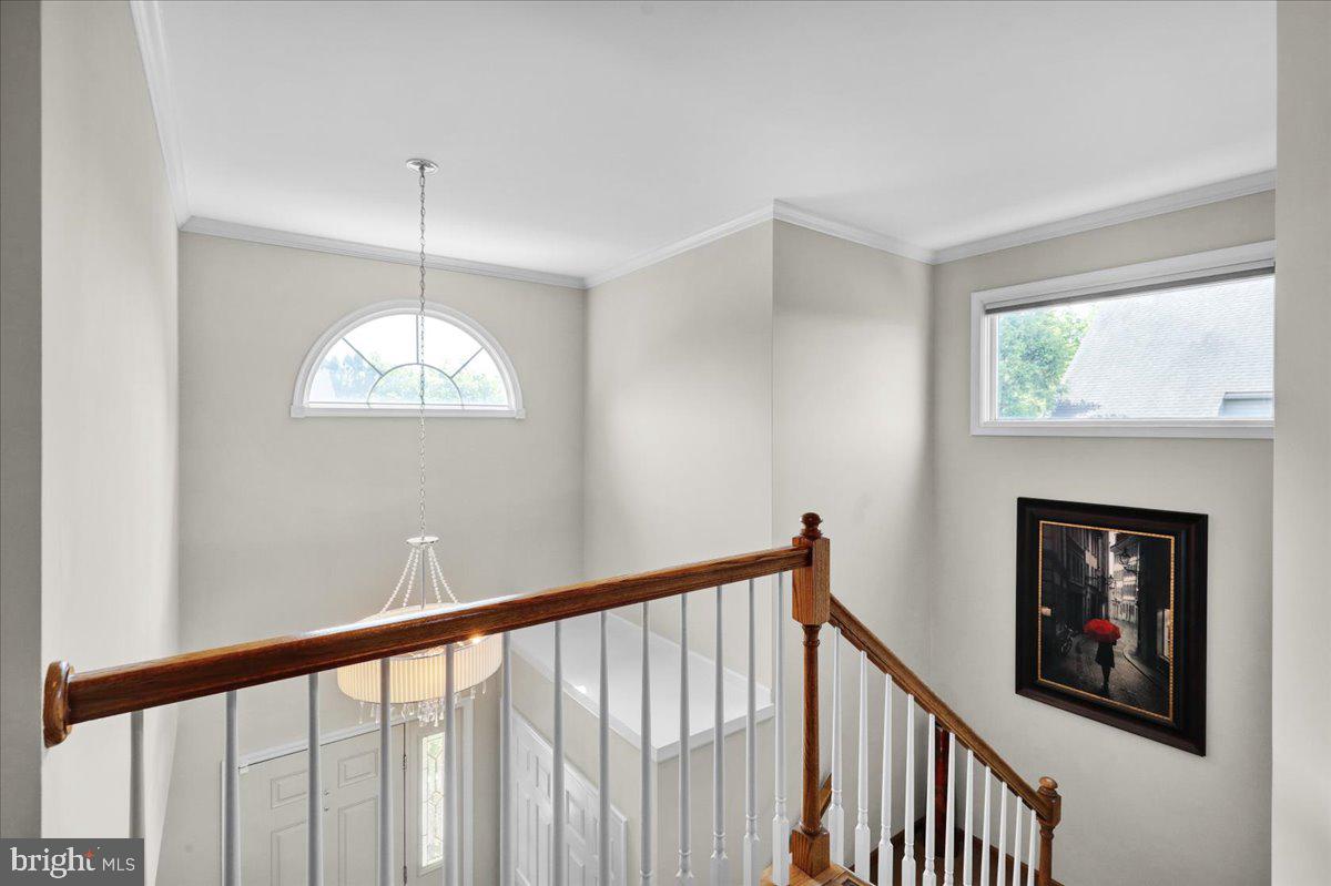 WHITFORD HILL - Residential